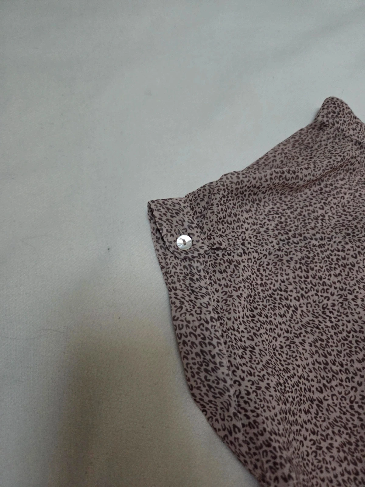 Blusa vintage con estampado de leopardo – Talla S 🐆 – photo 5